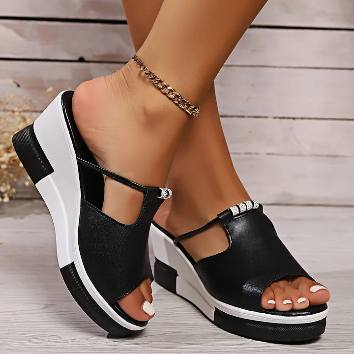 Ronyra - Comfortable Wedge Sandals